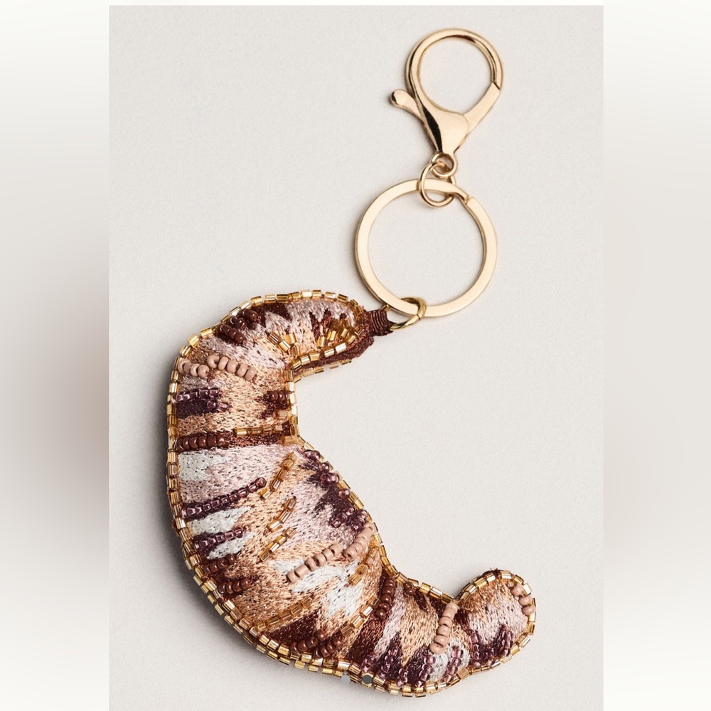 NET! Anthropologie Beaded Croissant Bag Charm - Picture 3 of 3